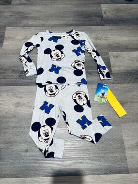 New Disney Boys Bamboo Mickey Mouse Gray and Navy blue Pajama Set 24 Months